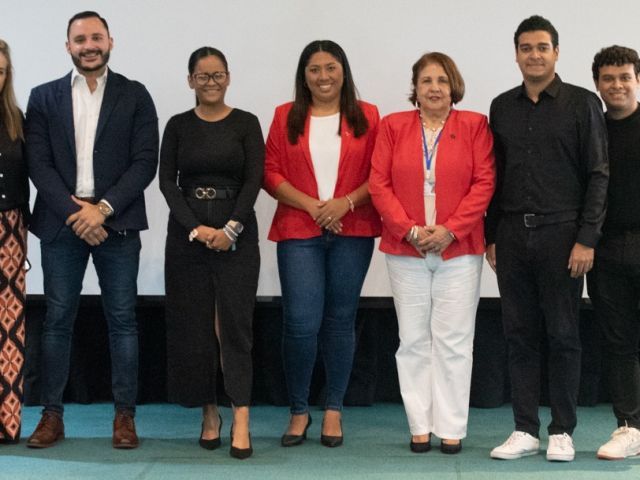 Lanzamiento del Digital Marketing Academy