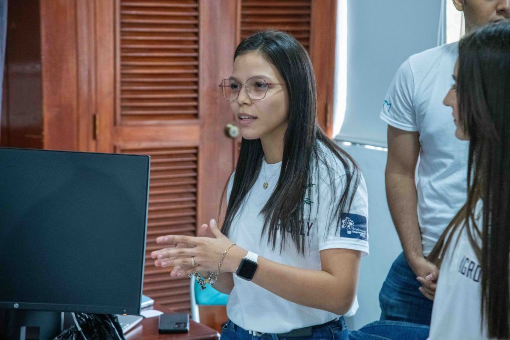 Muestra Empresarial
