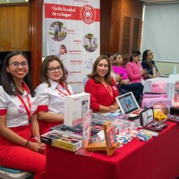 Simposio cáncer de mama