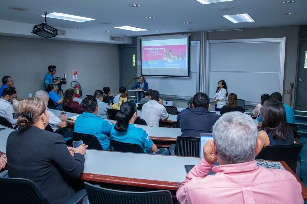 Estrategia Nacional de Educación