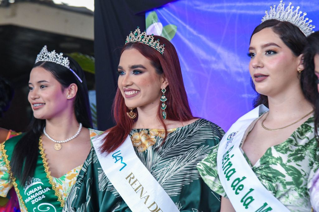 Reina de la Madre Tierra