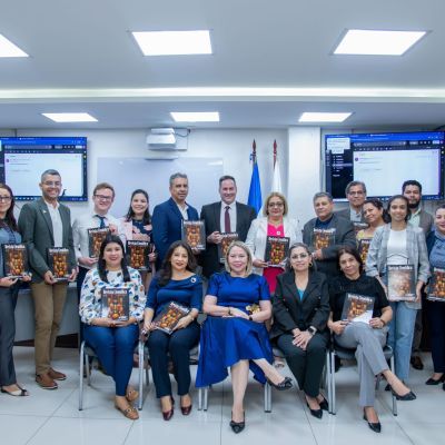 Revista Científica de Estudios Sociales