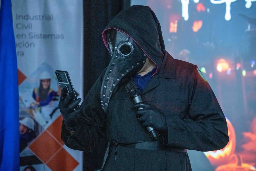 Recital y Concierto Oscuro