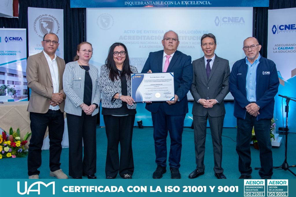 Acreditación Institucional por el CNEA