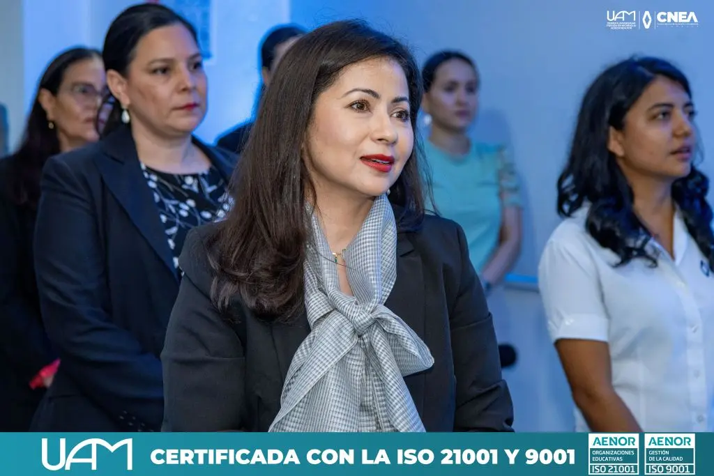 Acreditación Institucional por el CNEA