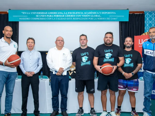 Ensueño Basketball Camp