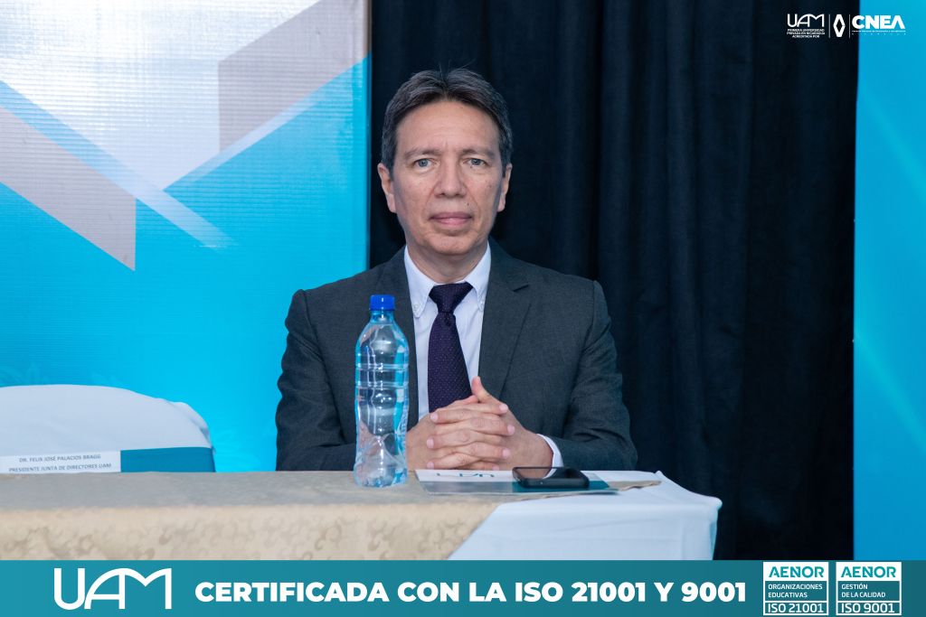 Acreditación Institucional por el CNEA