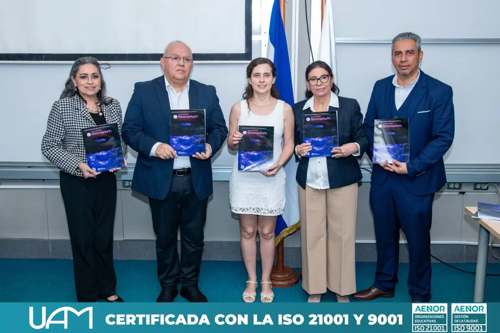 Revista Stomarium