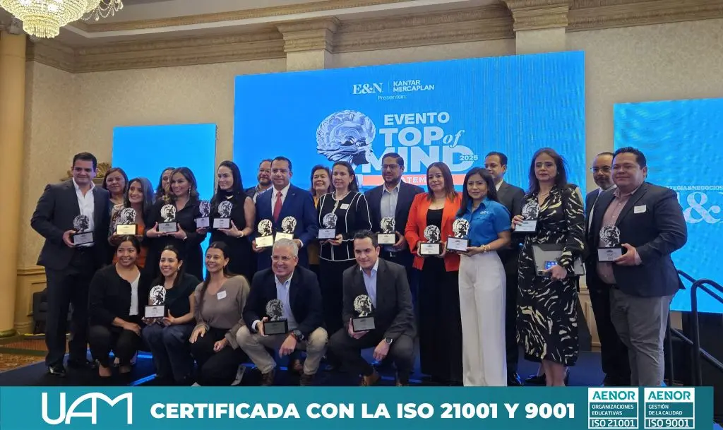 Estrategia & Negocios