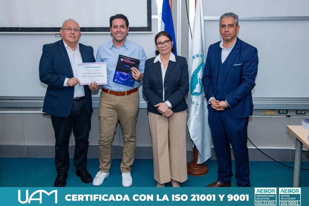 Revista Stomarium