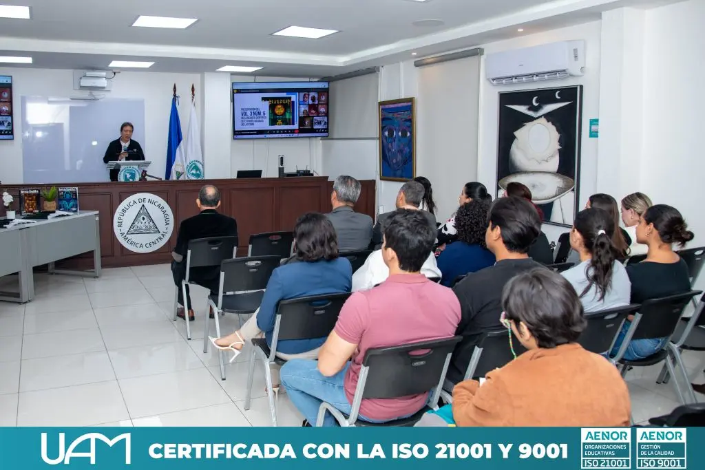 Revista Científica de Estudios Sociales