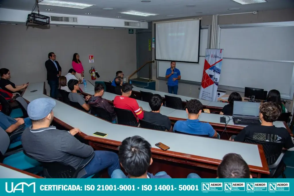 El Halcón_ UAM4