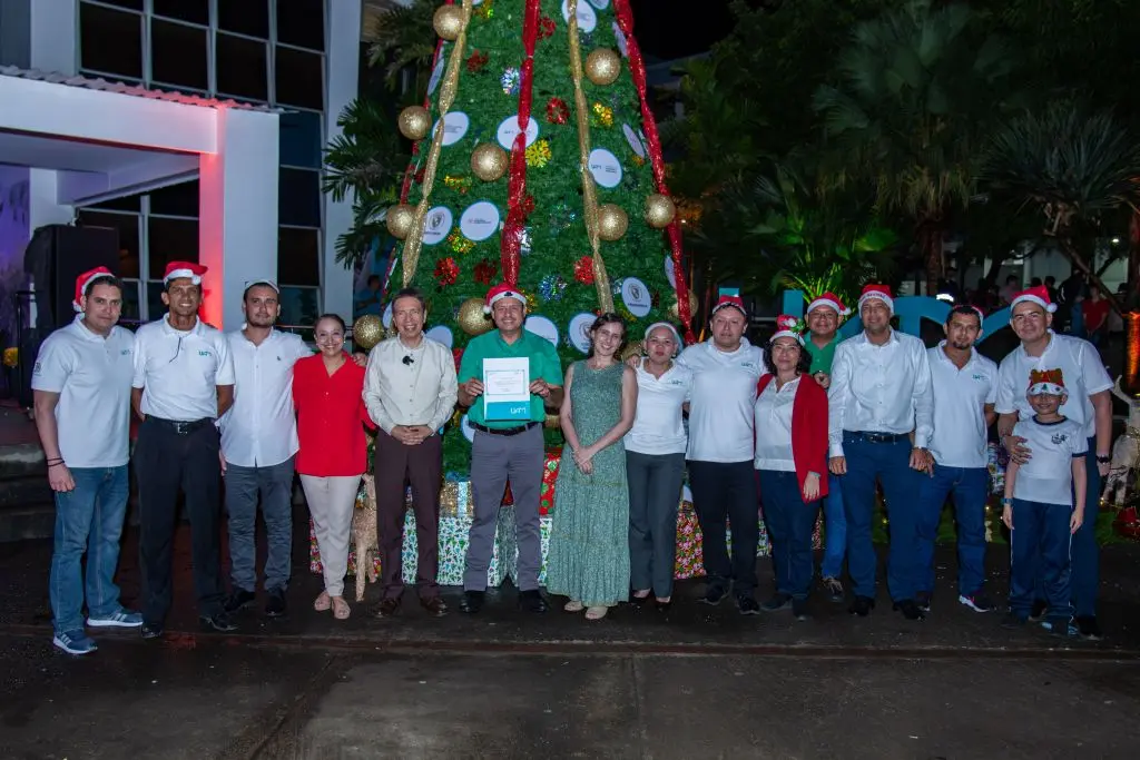 Árbol de Navidad institucional_ UAM2