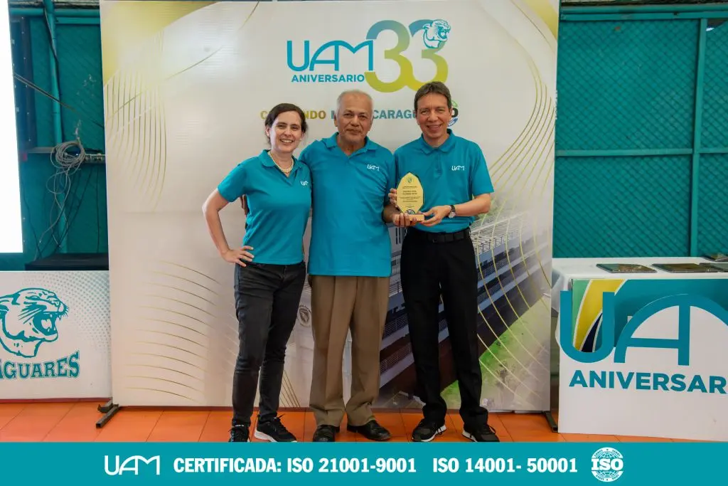 Revista Vida y Éxito_ UAM5