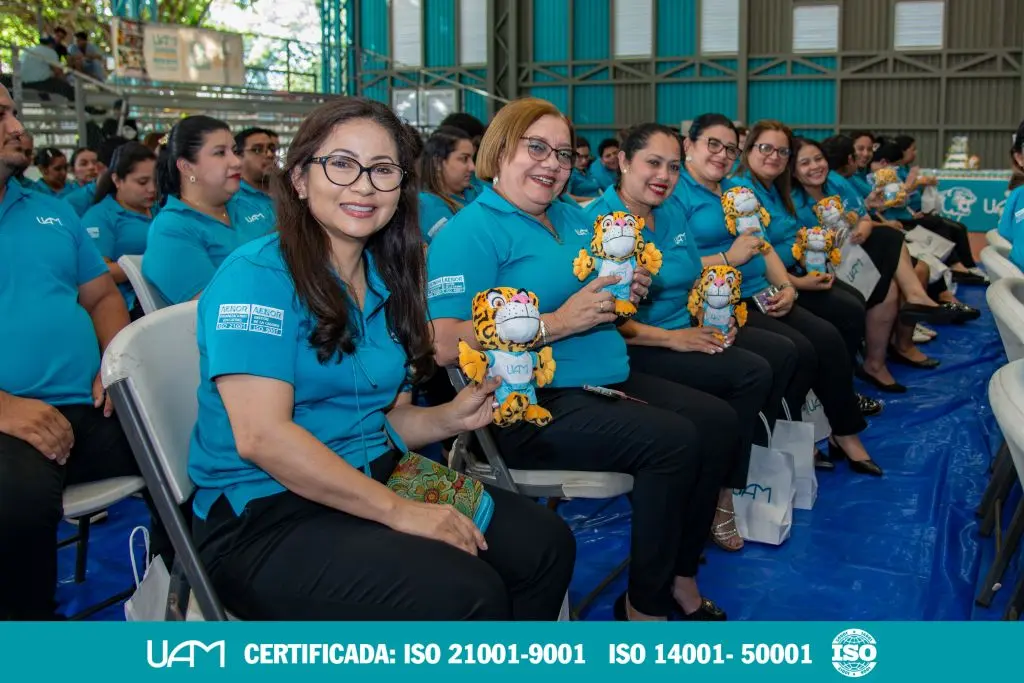 Revista Vida y Éxito_ UAM6