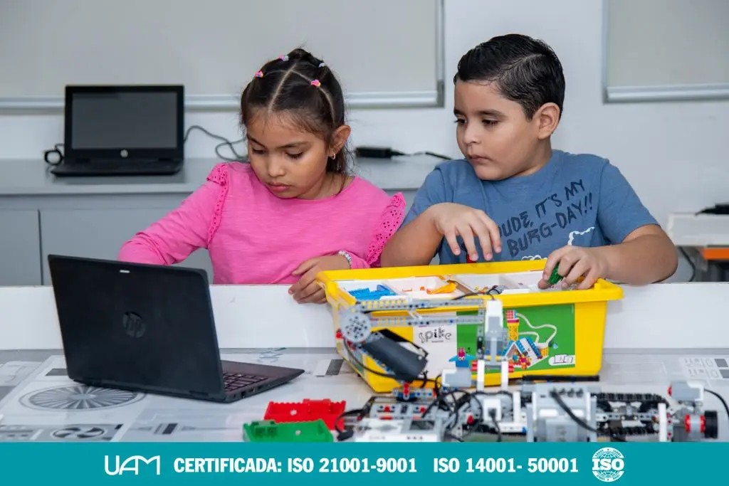 Robótica a los niños de Nicaragua