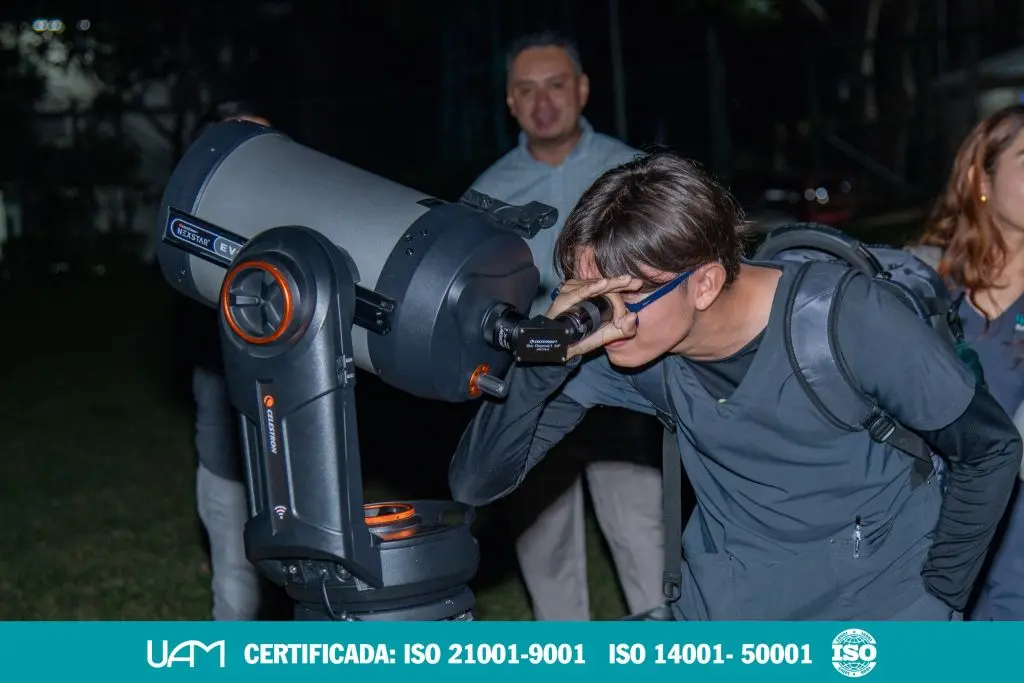 NOCHE DE CONJUNCION_ UAM2