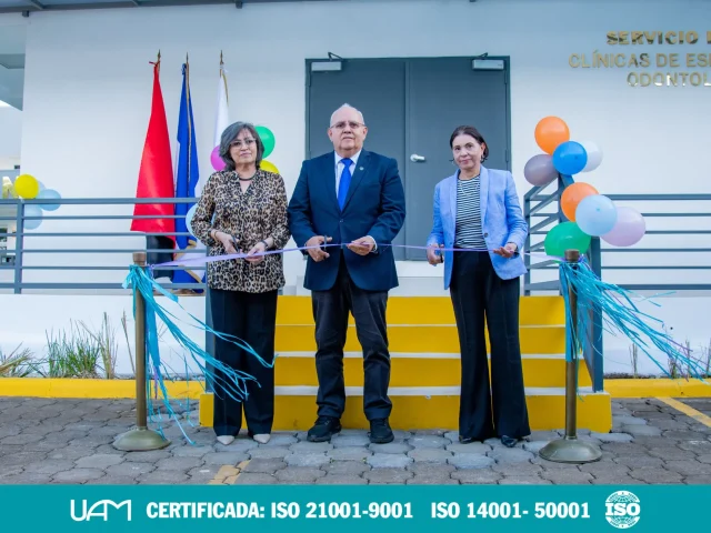 Clínicas Odontológicas