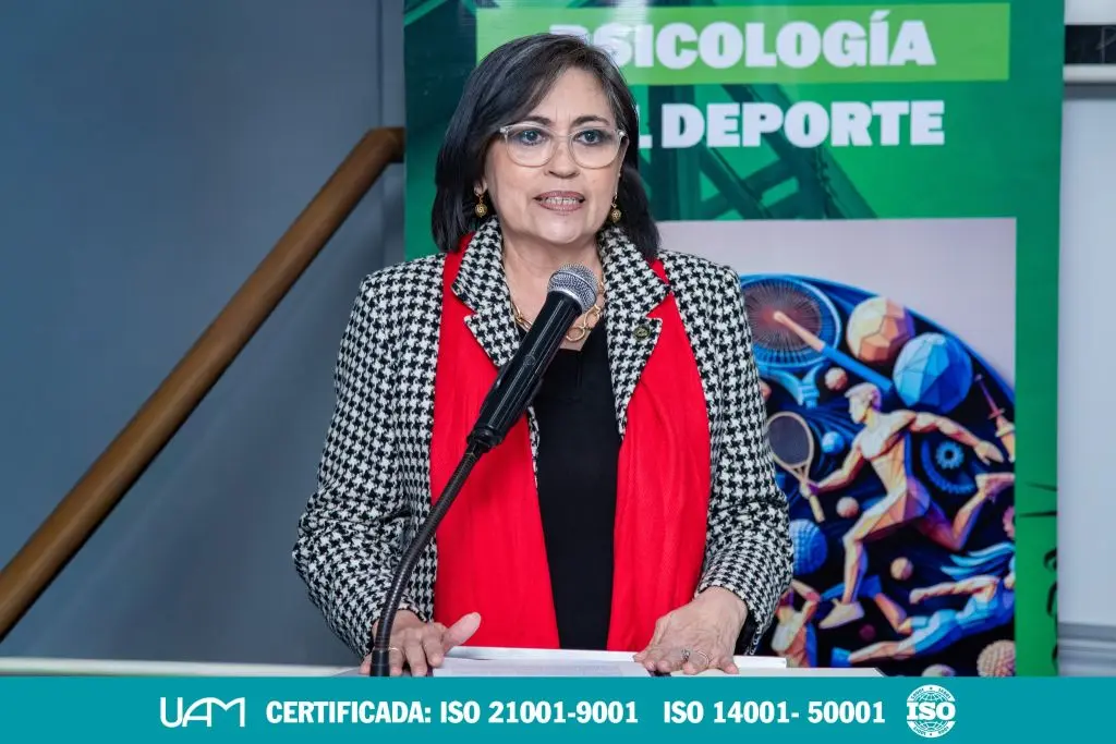 Diplomado en Baloncesto y del Diplomado en Salud Ocupacional