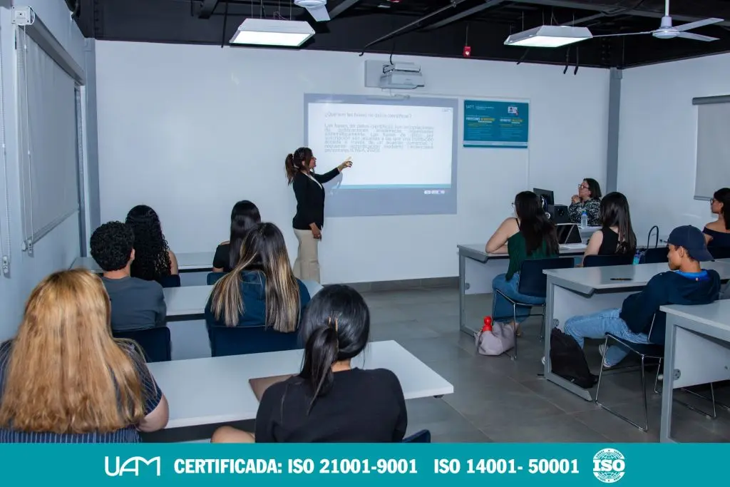 capacitación en bases de datos_ UAM