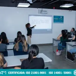 capacitación en bases de datos_ UAM