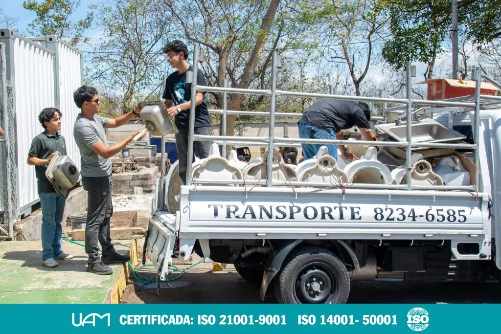 donativo al Zoológico_ UAM1