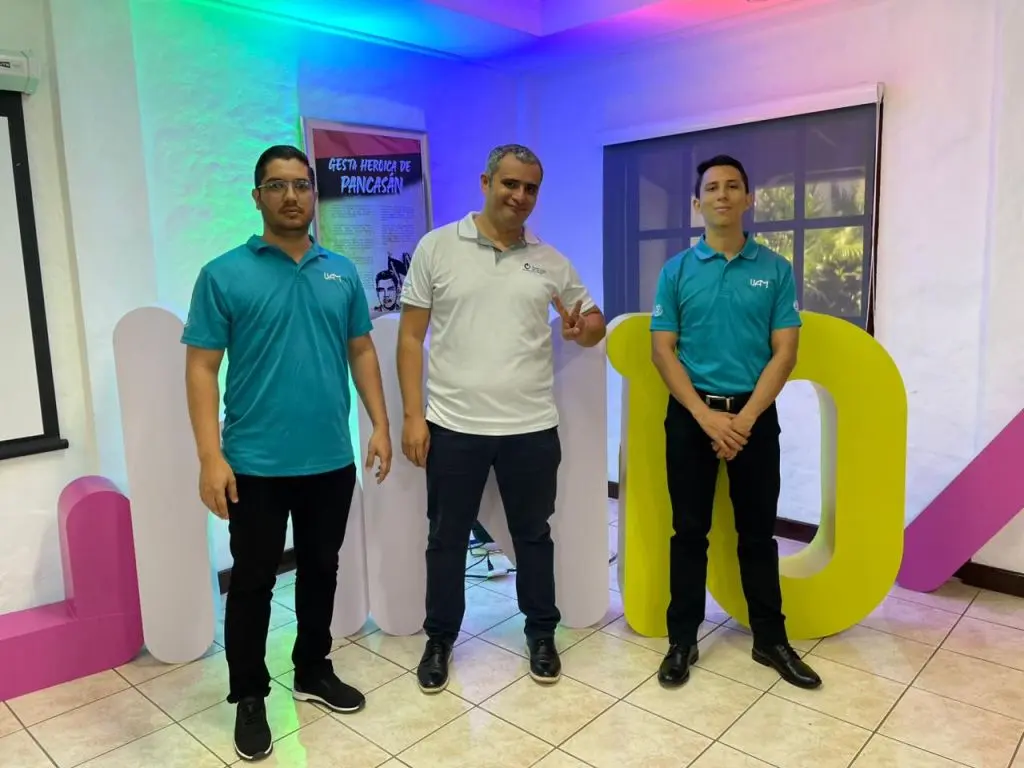 La Universidad Americana (UAM) participó en el lanzamiento oficial de la décima edición de la Ruta Creativa de Hackathon Nicaragua 2026